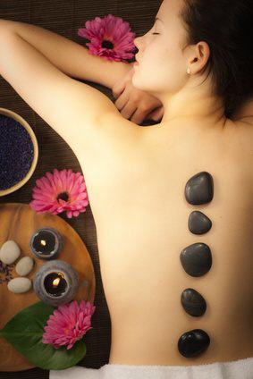 Hot-Stone Ganzkörpermassage